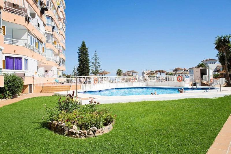 Апартаменти Studio With Sea Views In Торремолінос Екстер'єр фото